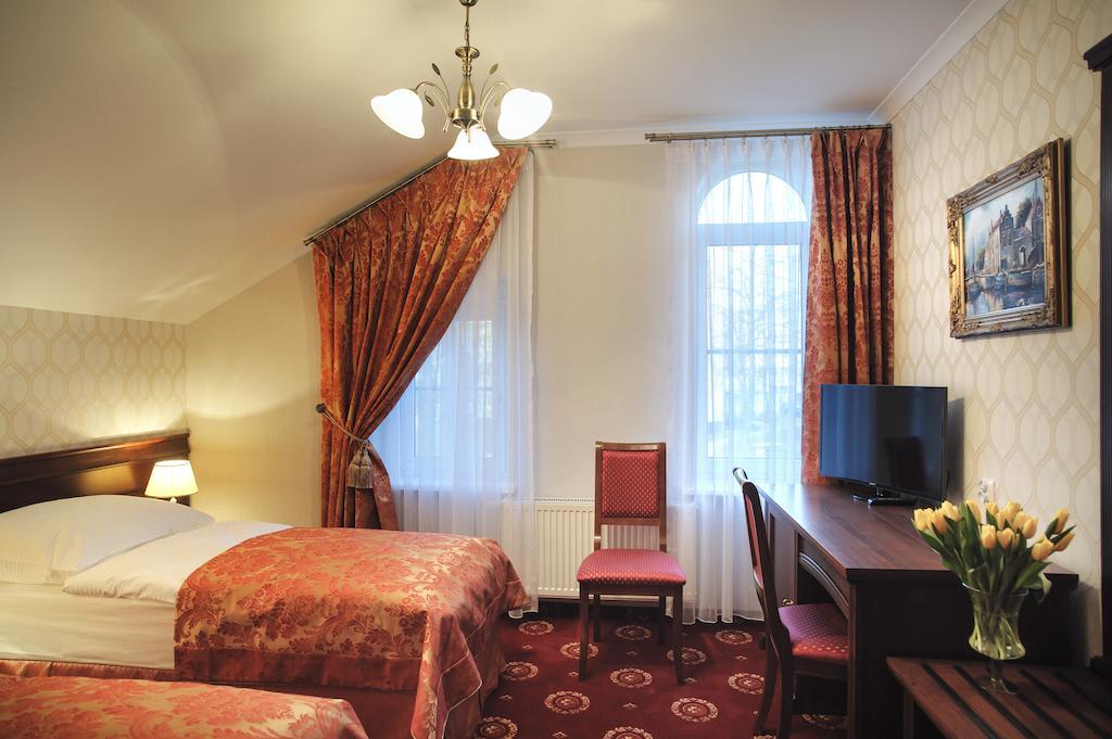 Hotel Kopernik Ciechocinek Chambre photo