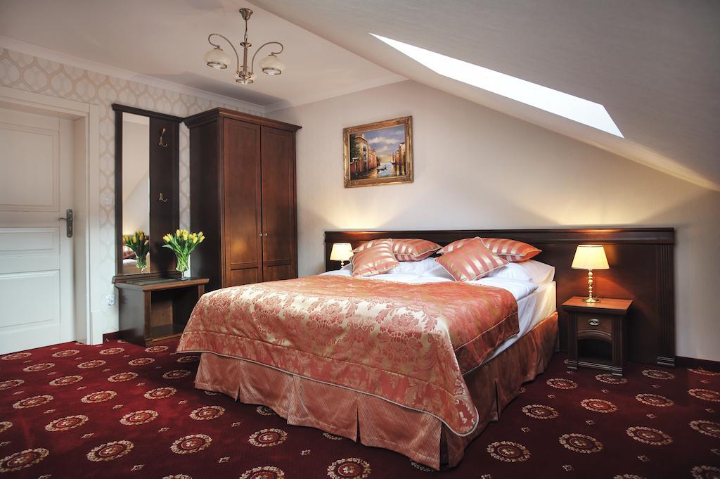 Hotel Kopernik Ciechocinek Chambre photo